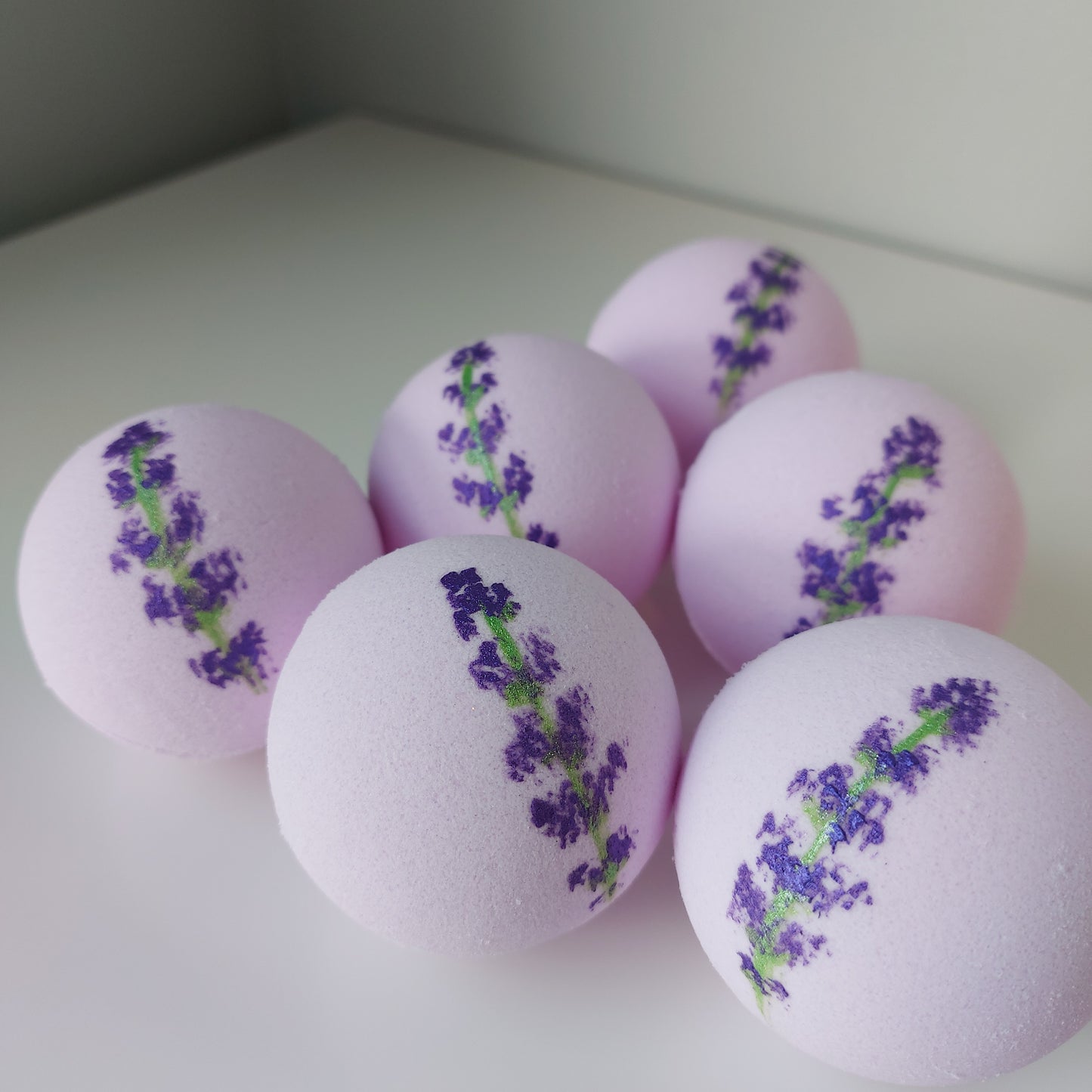 Lavender Apricot Bath Bomb