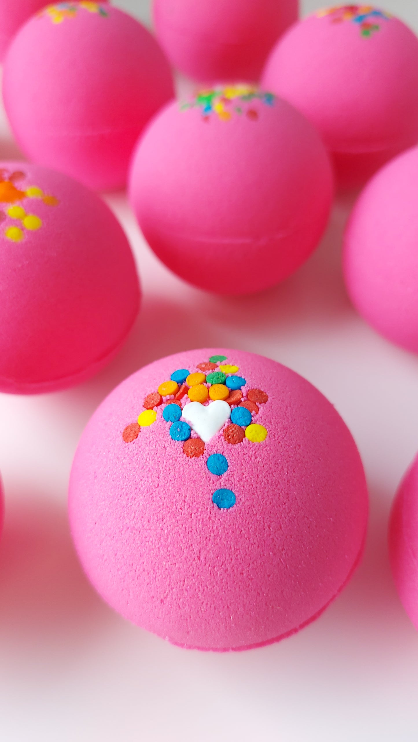 Bubblegum Bath Bomb