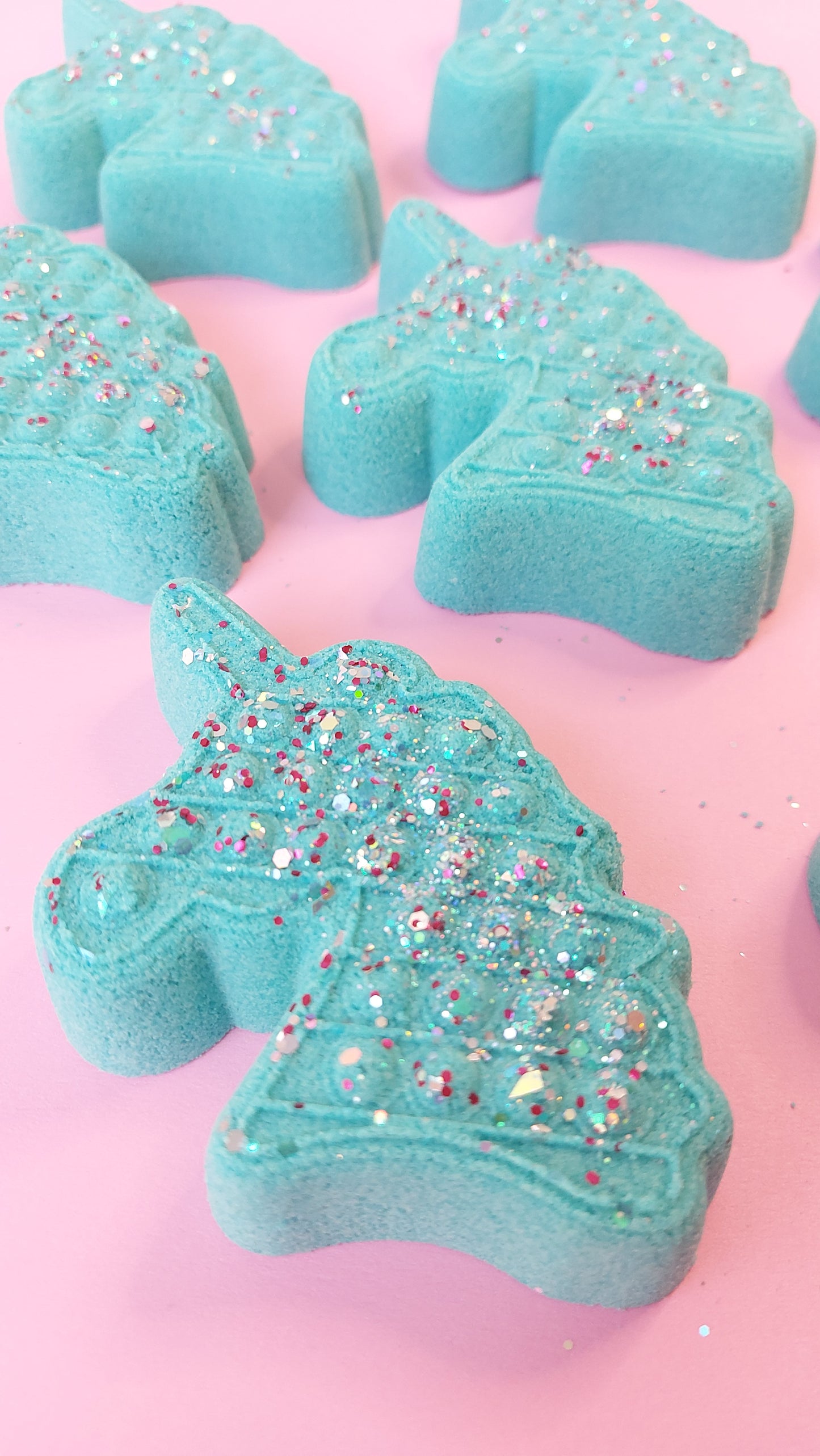 Poppin' Unicorn Bath Bomb