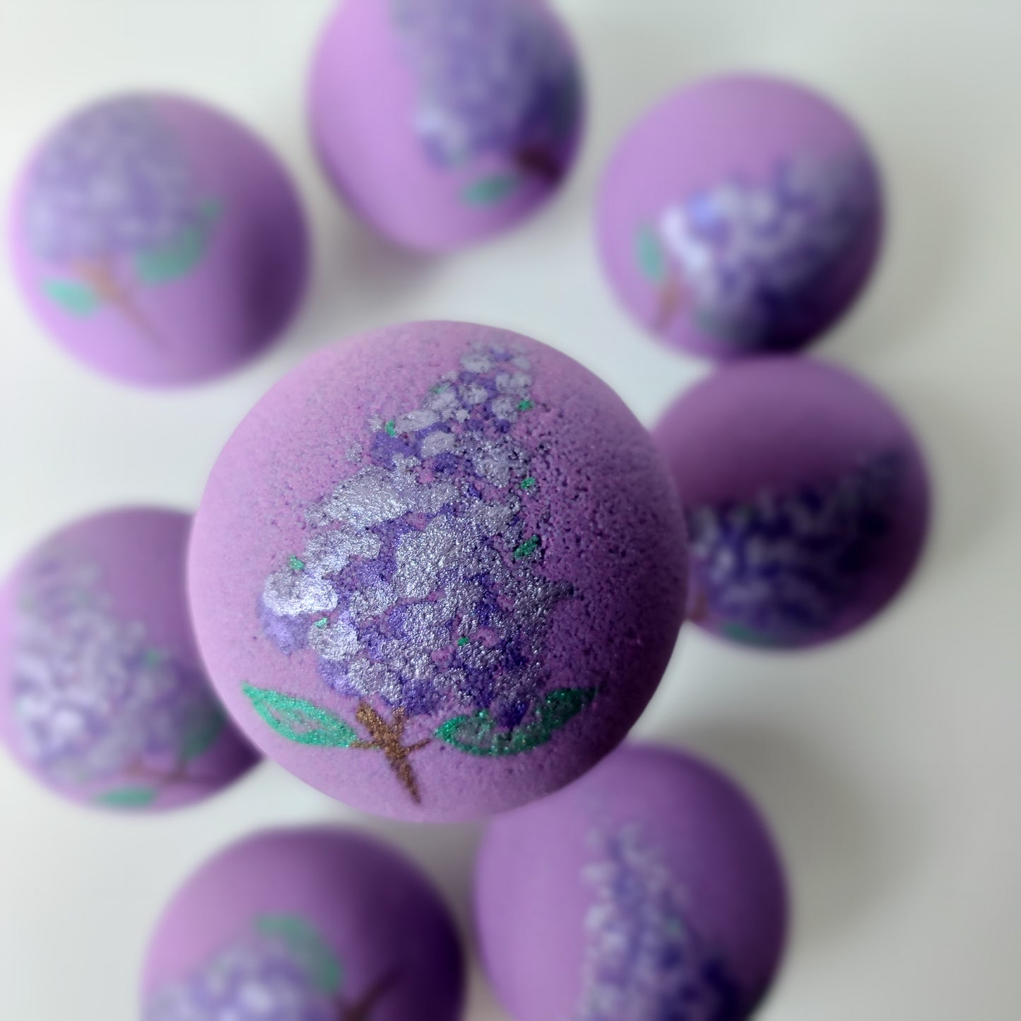 Lilac Bath Bomb