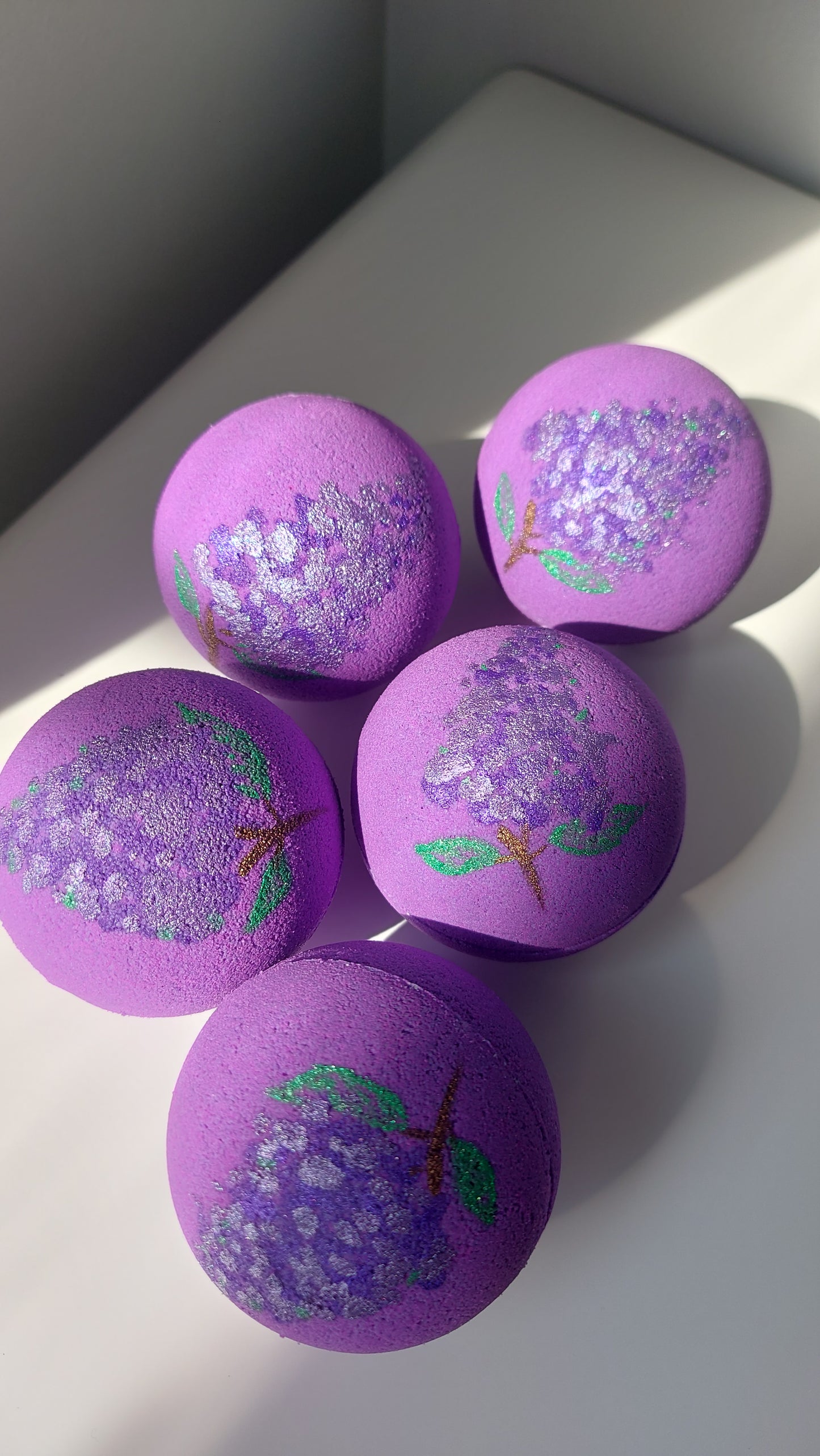Lilac Bath Bomb