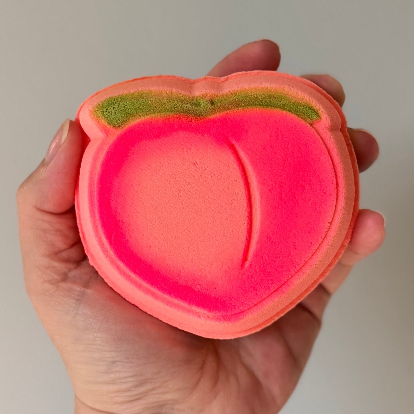 Perfect Peach Bath Bomb