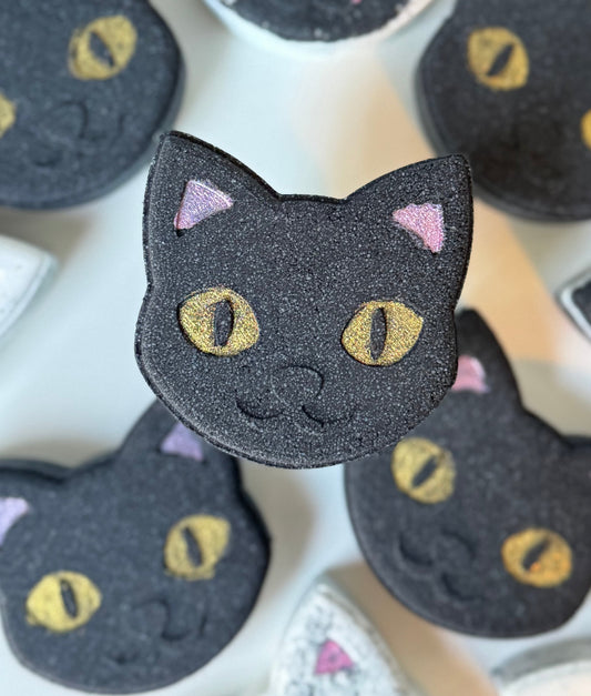 Kitty Cat Bath Bomb